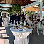 Canlı Performanslı Kokteyl Organizasyonu Paketleriyle Etkileyici Davet Atmosferi Oluşturun